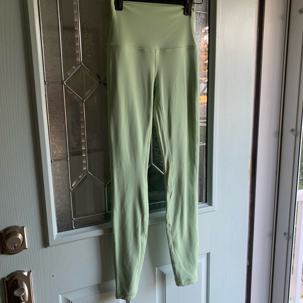 27. Size 2 LULULEMON Light Green Double Lined Align Leggings